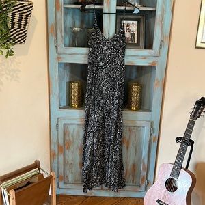 Abercrombie and Fitch maxi dress small